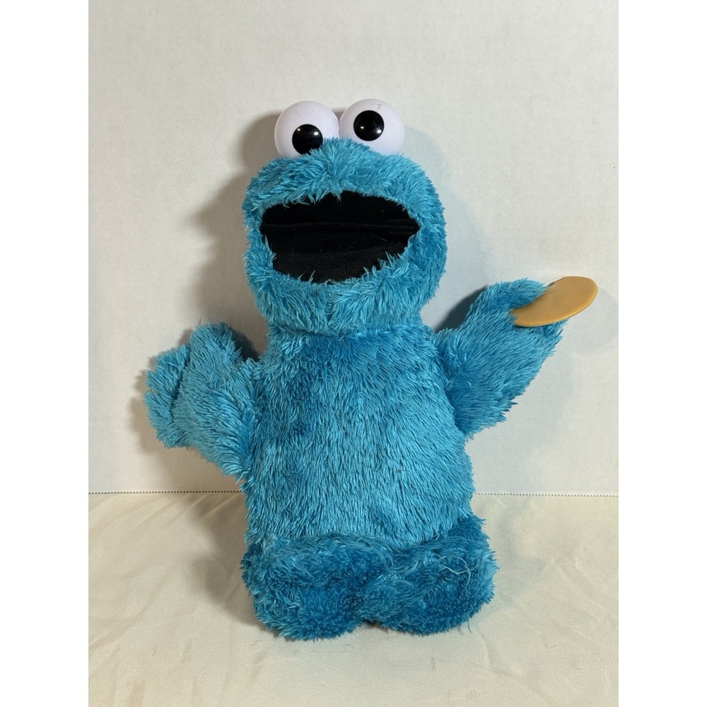 Sesame Street Feed Me Cookie Monster Plush Stuffed Animal Toy Talking Works 13"